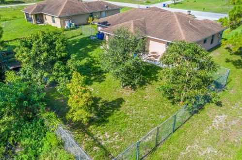 763 Homestead Rd, Lehigh Acres, FL 33974-7651