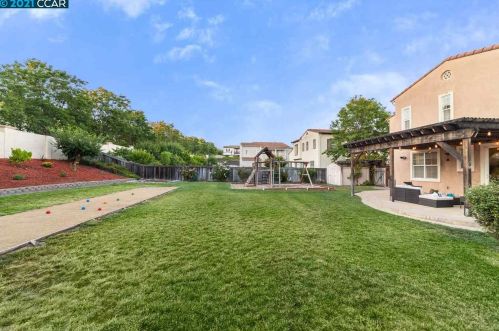 1040 Zebrina Way, San Ramon CA  94582-5209 exterior