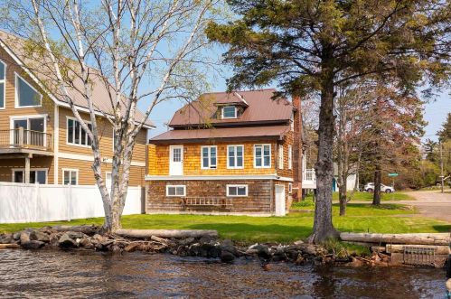 3439 Minnesota Ave, Duluth, MN 55802-2561