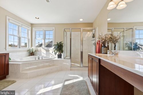 4040 Steeplechase Dr, Collegeville PA  19426-1265 exterior