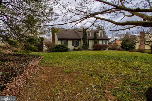591 Millcross Rd, Lancaster, PA 17601-5550