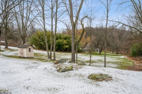 2 Sheba Dr, Wantage NJ  07461-4829 exterior