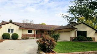 5734 5th St, Fresno, CA 93710-6325