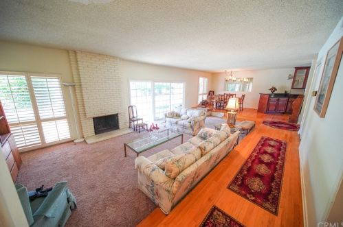 2402 Sycamore St, Anaheim CA  92806-3021 exterior