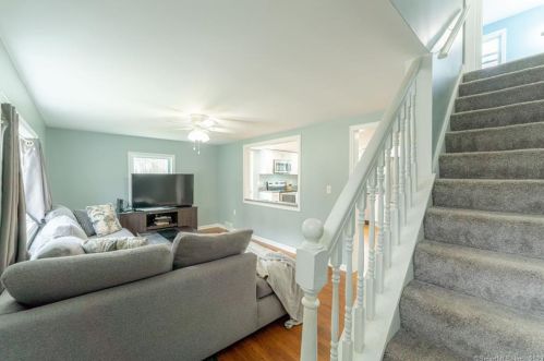 12 Bishop St, Waterford CT  06385-2506 exterior