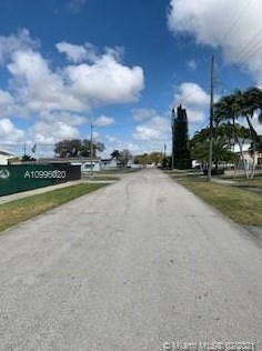4431 104th Ct, Miami, FL 33165-5660