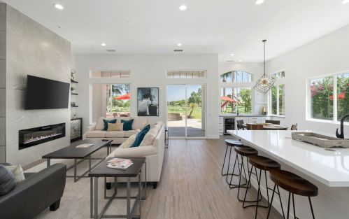 116 Via Las Flores, Rancho Mirage CA  92270-5205 exterior