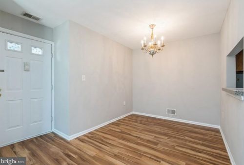 14 Cypress Ct, Lawrence Township NJ  08648-4812 exterior