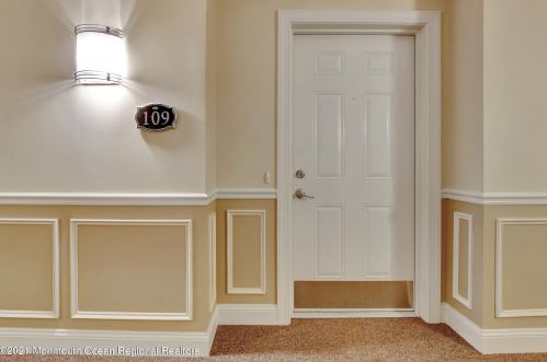 109 Magna Carta Dr, Morganville NJ  07751-5202 exterior