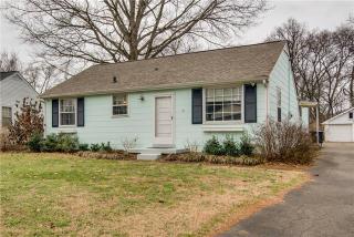 5515 Meadowcrest Ln, Nashville, TN 37209-4628
