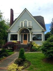 1208 Colby Ave, Everett WA  98201-1526 exterior