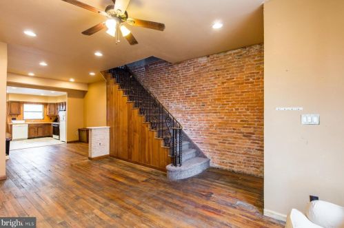 1004 Jackson St, Philadelphia PA  19148-3011 exterior