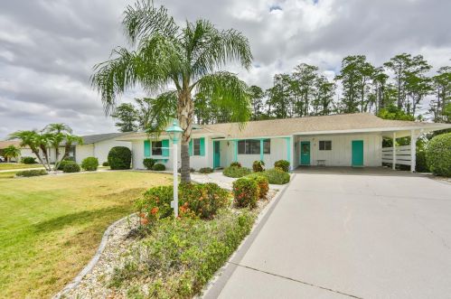 1005 Hacienda Dr, Ruskin, FL 33573-5521