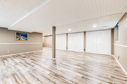 12510 Portland Ave, Thiensville WI  53092-2633 exterior