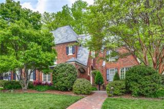 200 Country Club Dr, Greensboro, NC 27408-5818