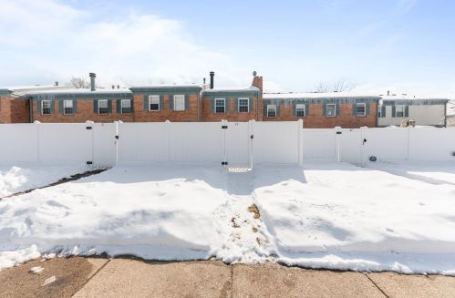 27 County Seat, Stonelick, OH 45103-2396