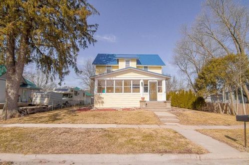 413 D Ave, Richmond, IA 52247-9593