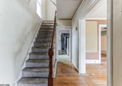 105 Brinkerhoff St, Ridgefield Park NJ  07660-1905 exterior