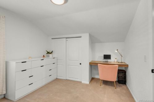 4910 Pearl St, Englewood CO  80113-6914 exterior