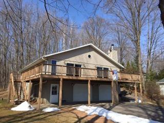 14863 Fairway Cir, Lakewood, WI 54138-9774