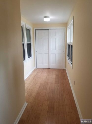 88 Kuna Ter, Irvington NJ  07111-2919 exterior