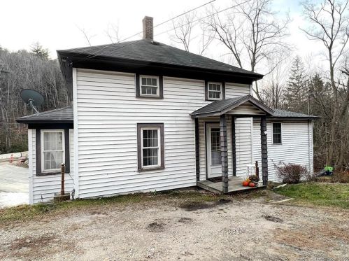 187 Greenwoods Rd, Norfolk CT  06058-1246 exterior