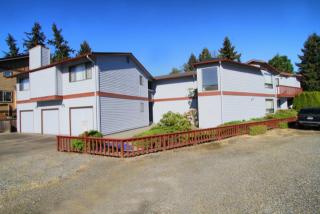 14300 Stone Ave, Seattle WA  98133-7021 exterior