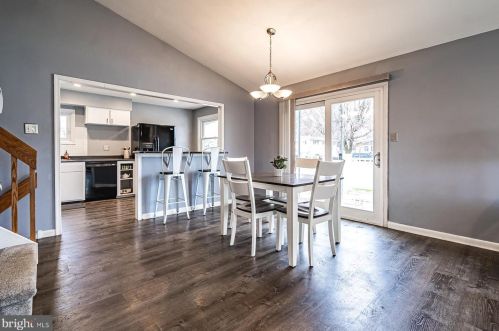 410 Crossfield Rd, Norristown PA 19406-2363 exterior