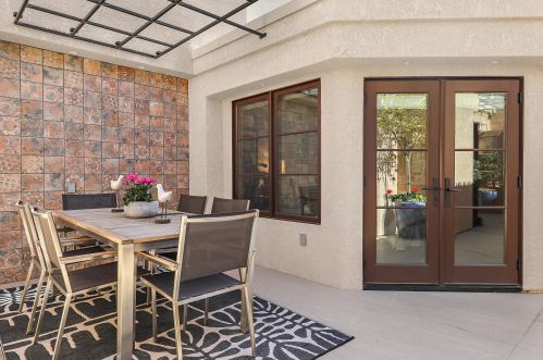 77150 Avenida Fernando, La Quinta CA  92253-2561 exterior