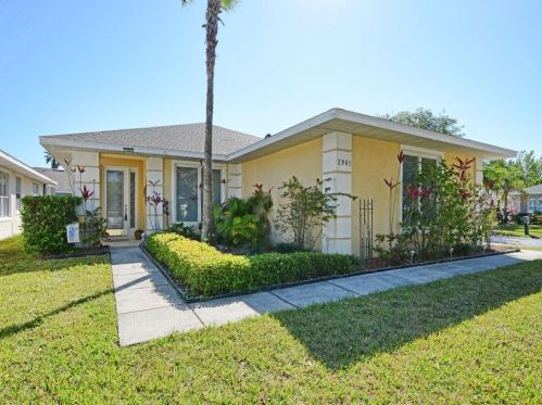2901 Sunset Lakes Blvd, Kissimmee, FL 34747-1102