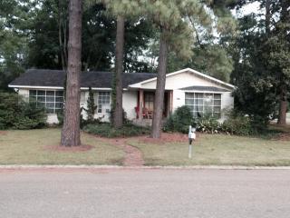 1403 Belle Glade St, Jackson MS  39211-5937 exterior