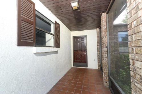 330 Cocoa Ct, Kissimmee, FL 34758-3034