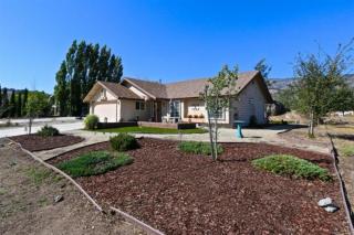 24001 Coral Springs Ln, Tehachapi, CA 93561-9164