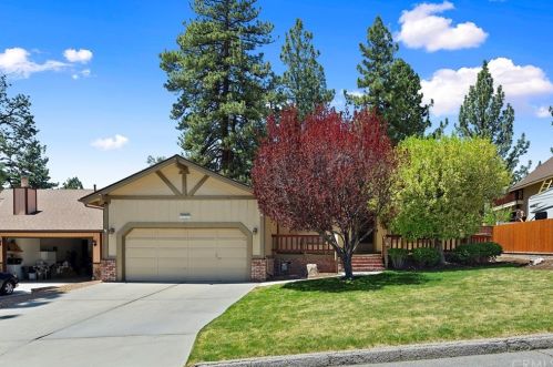 1137 Gold Mountain Dr, Big Bear City, CA 92314-9483