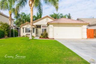 903 Crown Pointe Dr, Bakersfield, CA 93312-4080