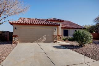 13208 Market St, Sun City, AZ 85374-5433