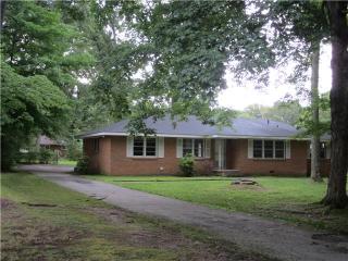 1007 Westwood Dr, Tullahoma, TN 37388-2833