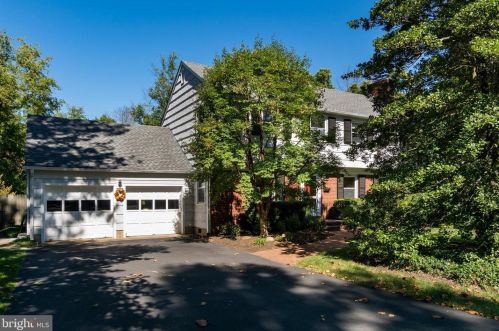 422 Terhune Rd, Princeton, NJ 08540-3640