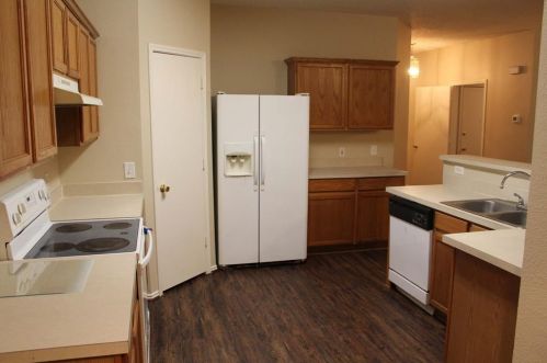 3300 Bent Creek Dr, Denton, TX 76210-8664