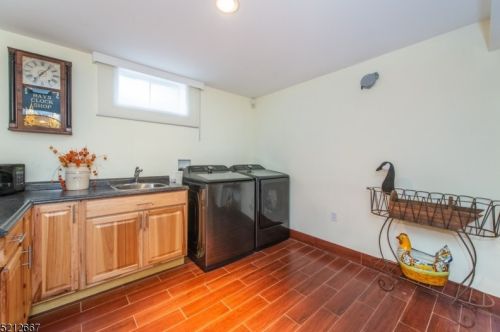 24 Duck Hawk Ct, Hackettstown NJ 07840-3308 exterior