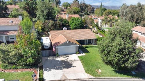 41739 Asteroid Way, Temecula CA  92592-3222 exterior