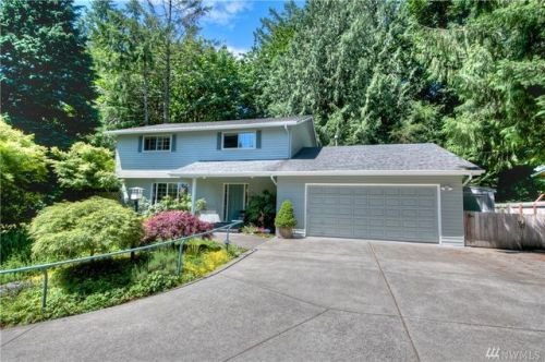 1909 Lakemoor, Olympia WA  98512-5541 exterior