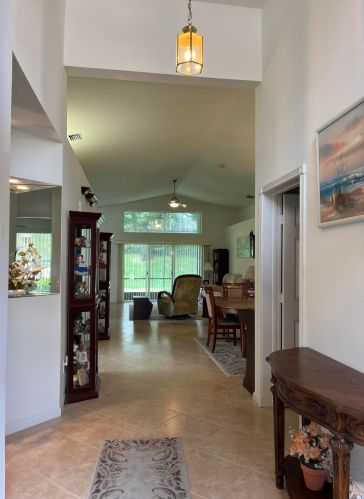 7452 Tonga Ct, Boynton Beach, FL 33437-7185