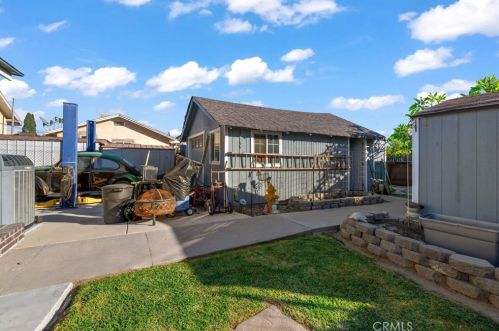 625 8th St, San Bernardino CA  92410-2916 exterior