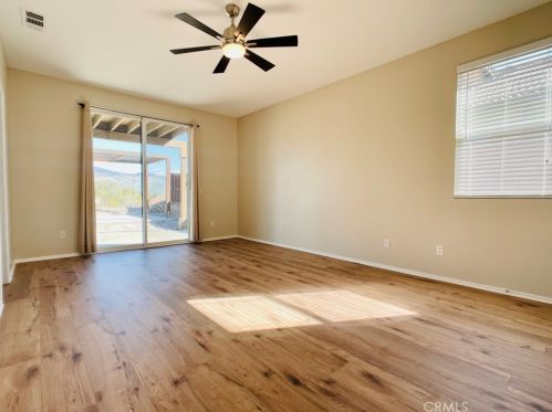 1321 Agape Ave, San Jacinto CA  92583-5425 exterior