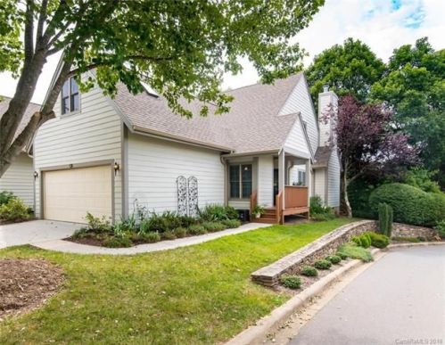 11 Little Cedar Ct, Asheville, NC 28805-2487