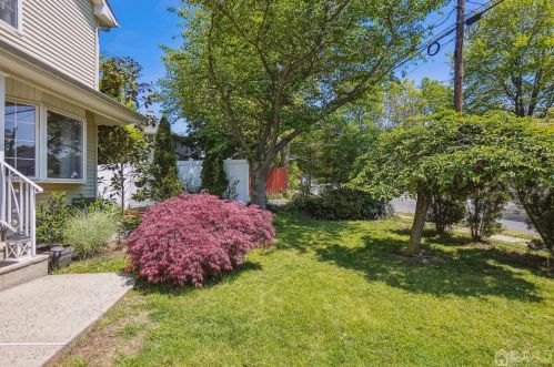 2815 Maple Ave, South Plainfield NJ  07080-5455 exterior
