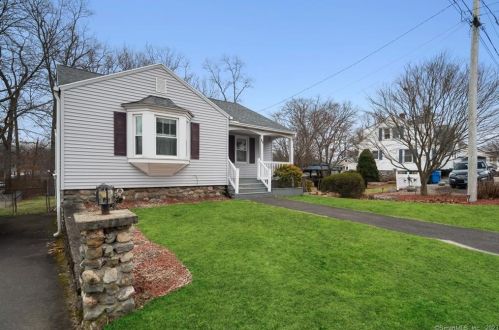 72 Brentwood Ave, Waterbury, CT 06705-3012