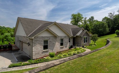 596 Deer Run Rd, Newport, KY 41076-9160