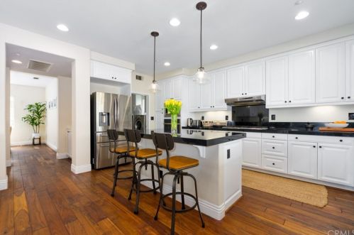 2523 Skytop Ct, Orange CA  92867-6492 exterior